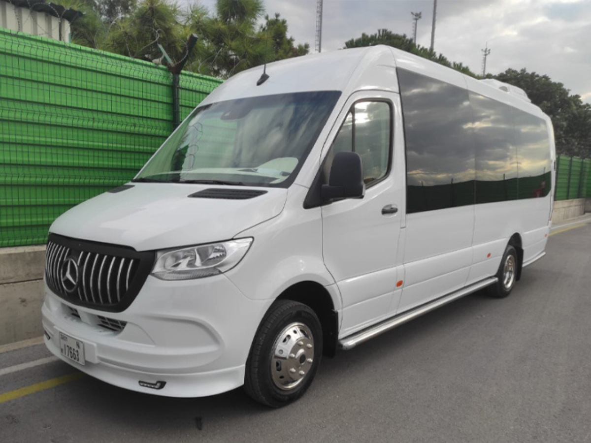 Luxury Bus Rental Service in Dubai Luxury Bus Rental Service in Dubai