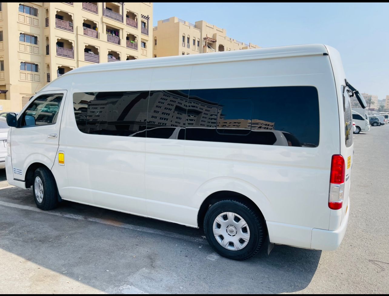 Luxury Bus Rental Service in Dubai Luxury Bus Rental Service in Dubai