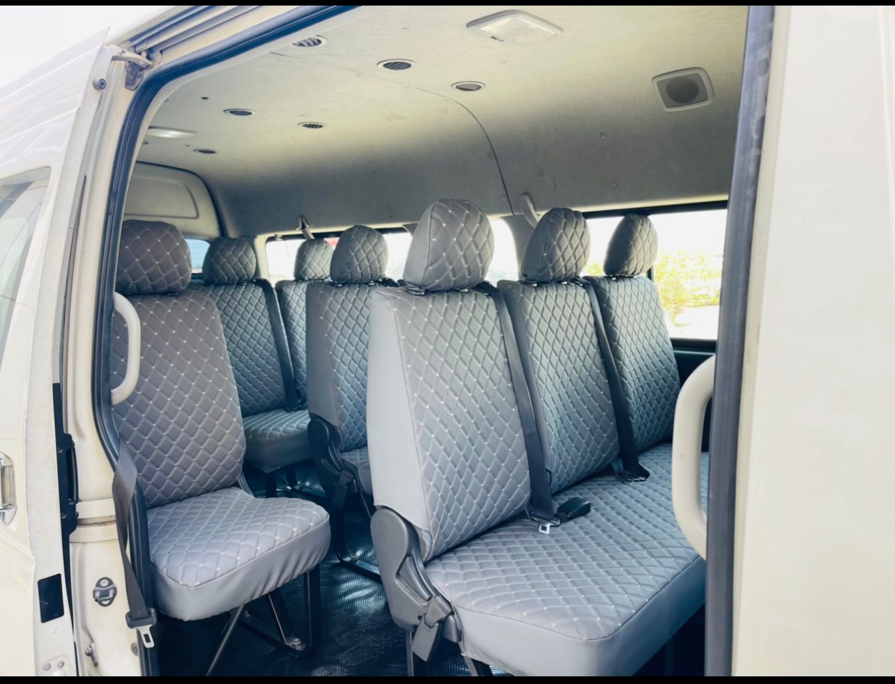 Luxury Bus Rental Service in Dubai Luxury Bus Rental Service in Dubai